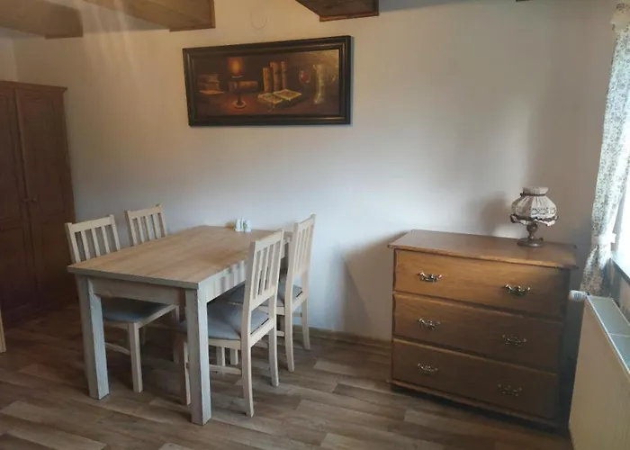 Na Certovce Konukevi 3*