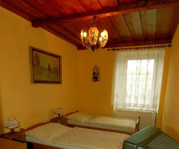Na Certovce Konukevi 3*
